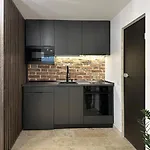 아파트 Fain