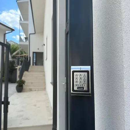 Apartment Fain